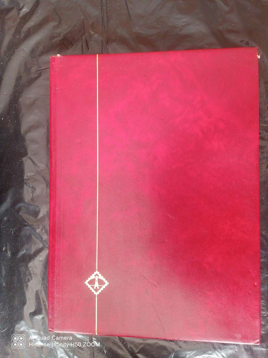 Rhodesia, Nyasaland & Zimbabwe in 2 x 8 pages stock books