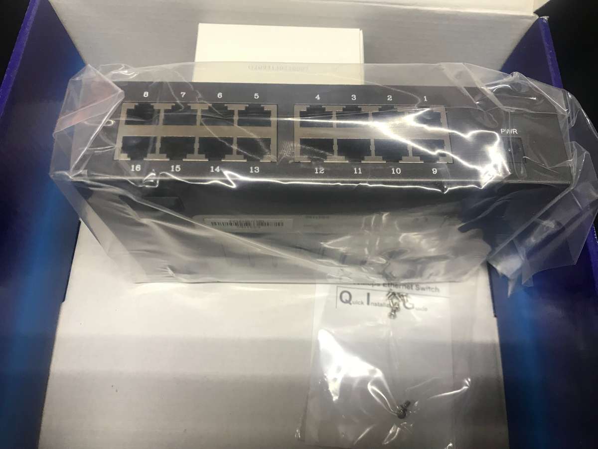 Mecer 16 Port Switch
