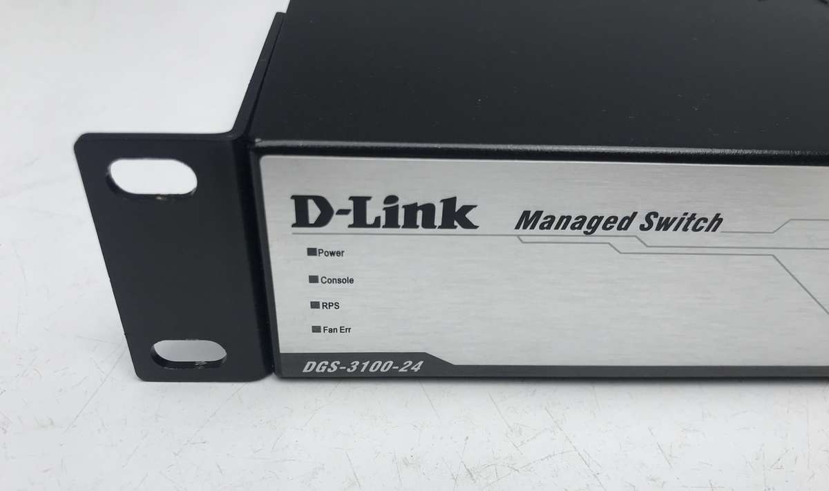 D-Link DGS-3100-24 Managed 24-Port Gigabit Stackable Layer 2 Switch + 4 combo SFP