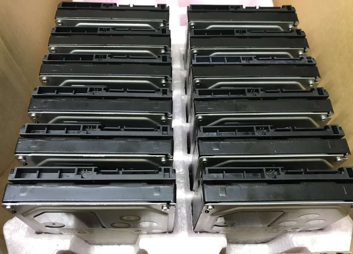 2TB Hitachi Ultrastar A7K2000 Series 3.5" Enterprise SATA Hard Drive 7200 RPM