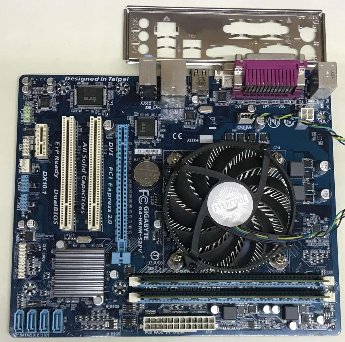 Gigabyte GA-H61M-S2PV Motherboard, CPU And Memory Combo