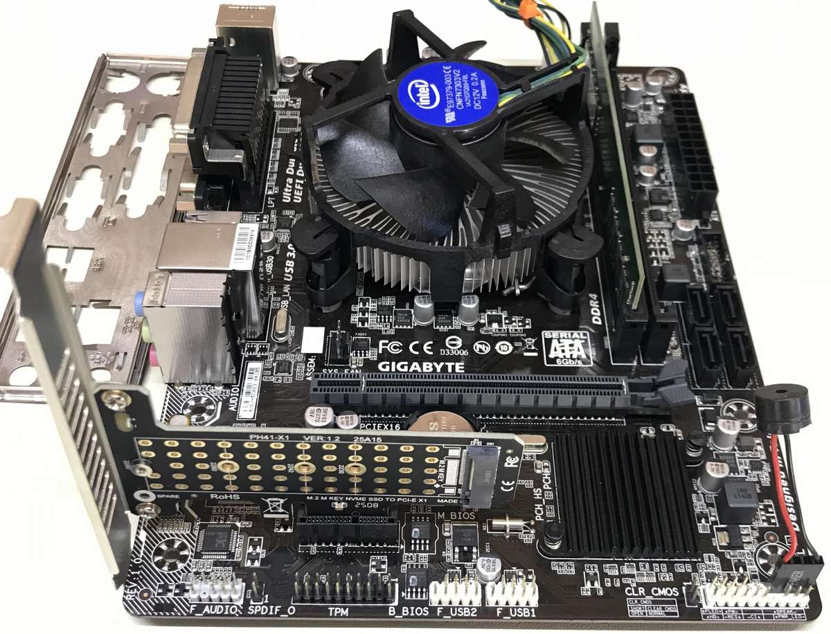 Gigabyte GA-H110M-DS2 Motherboard, CPU And Memory Combo