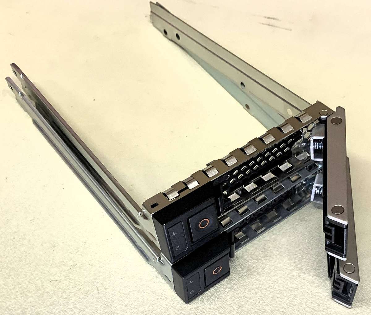 DELL P/N WH5D2 - Y796F - 3.5