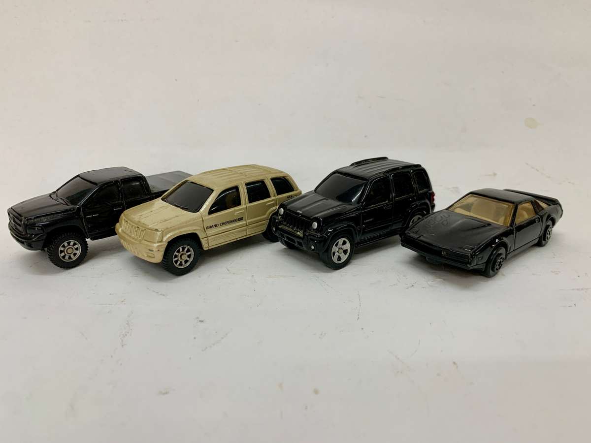 Lot of 4 Maisto Die Cast Cars