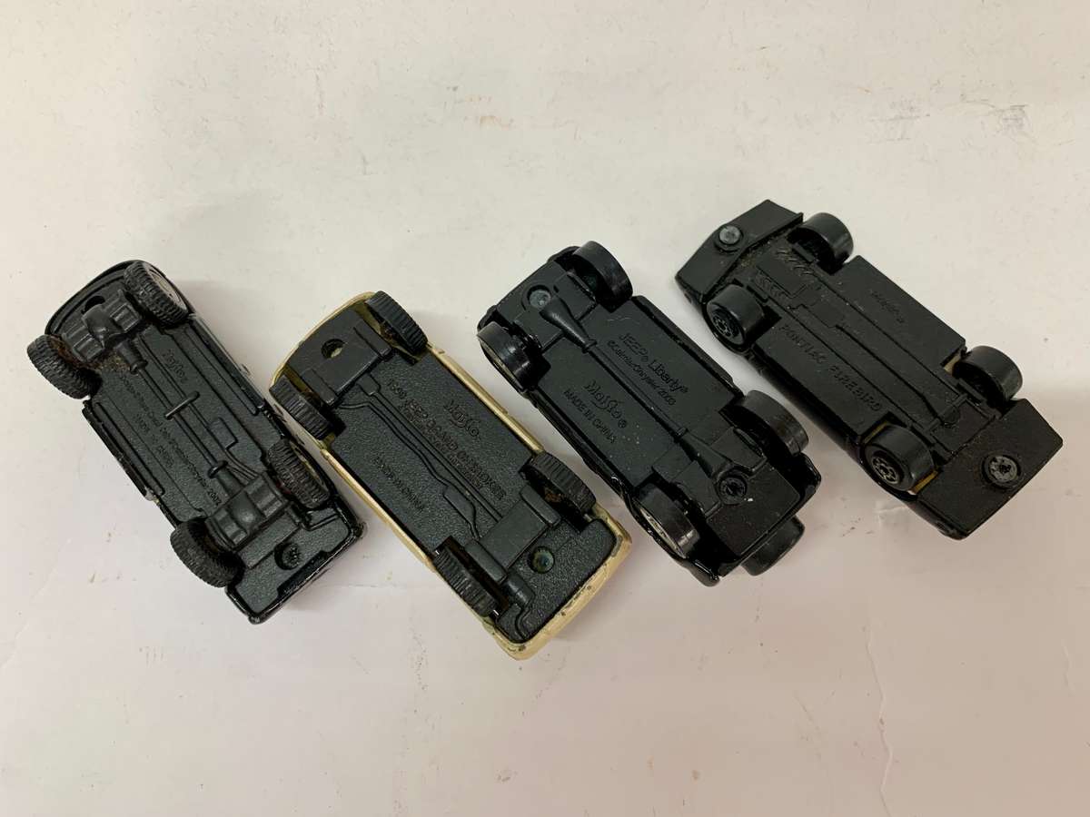 Lot of 4 Maisto Die Cast Cars