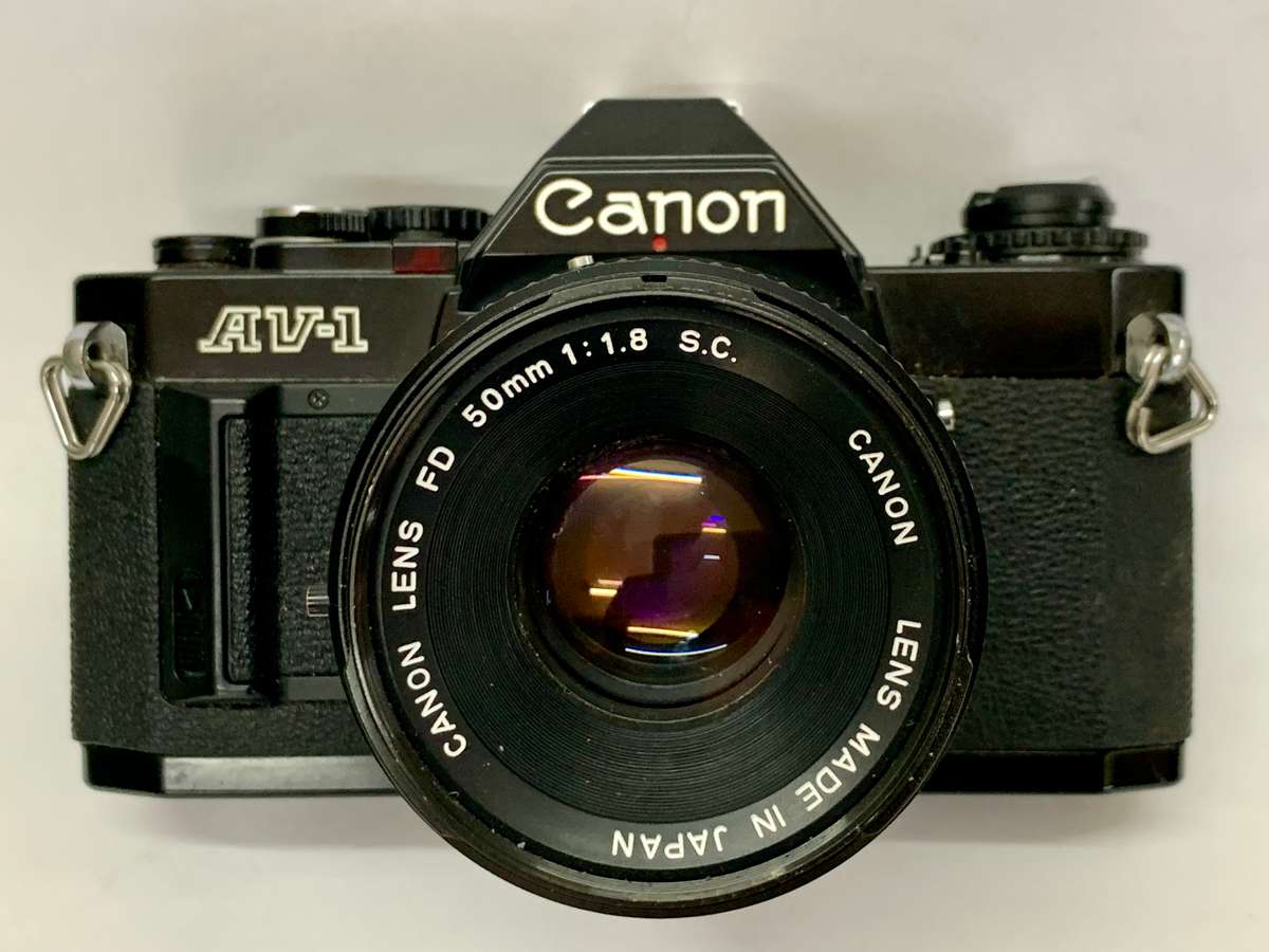 Canon AV-1