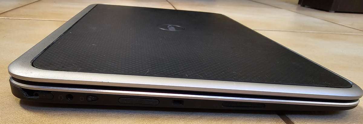 Dell XPS 12 9Q33 i7 Laptop