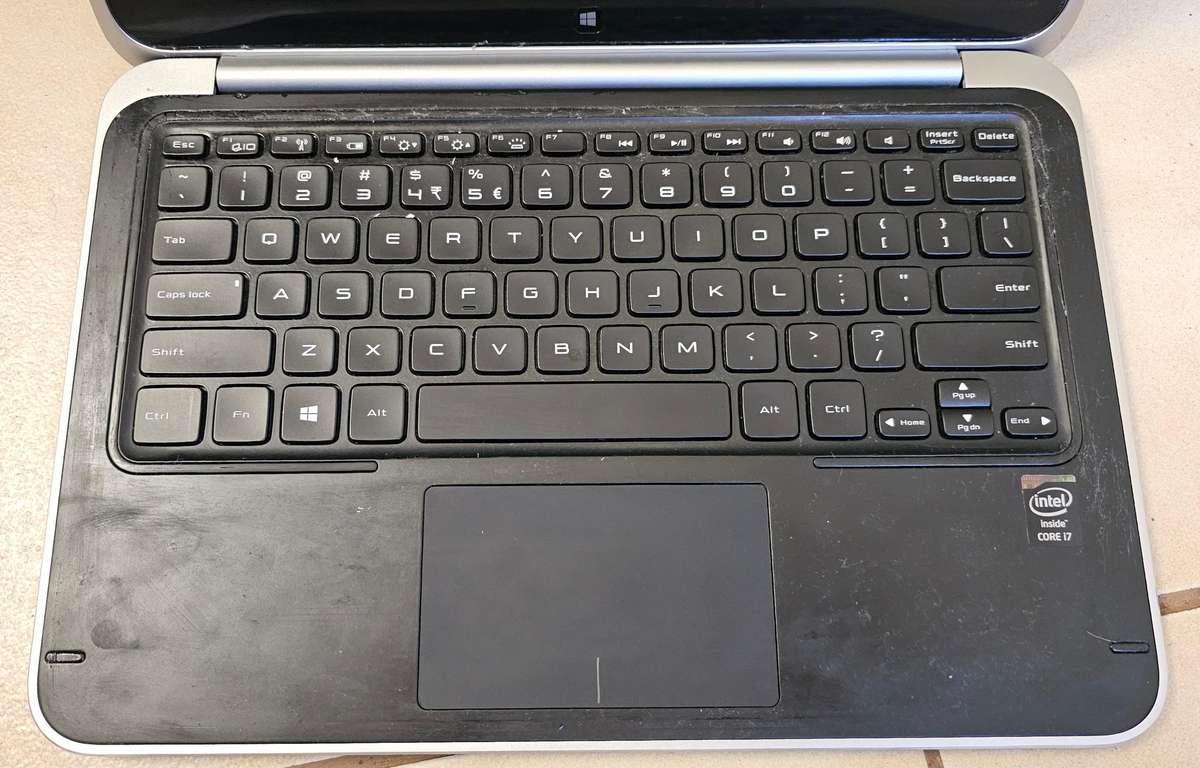 Dell XPS 12 9Q33 i7 Laptop