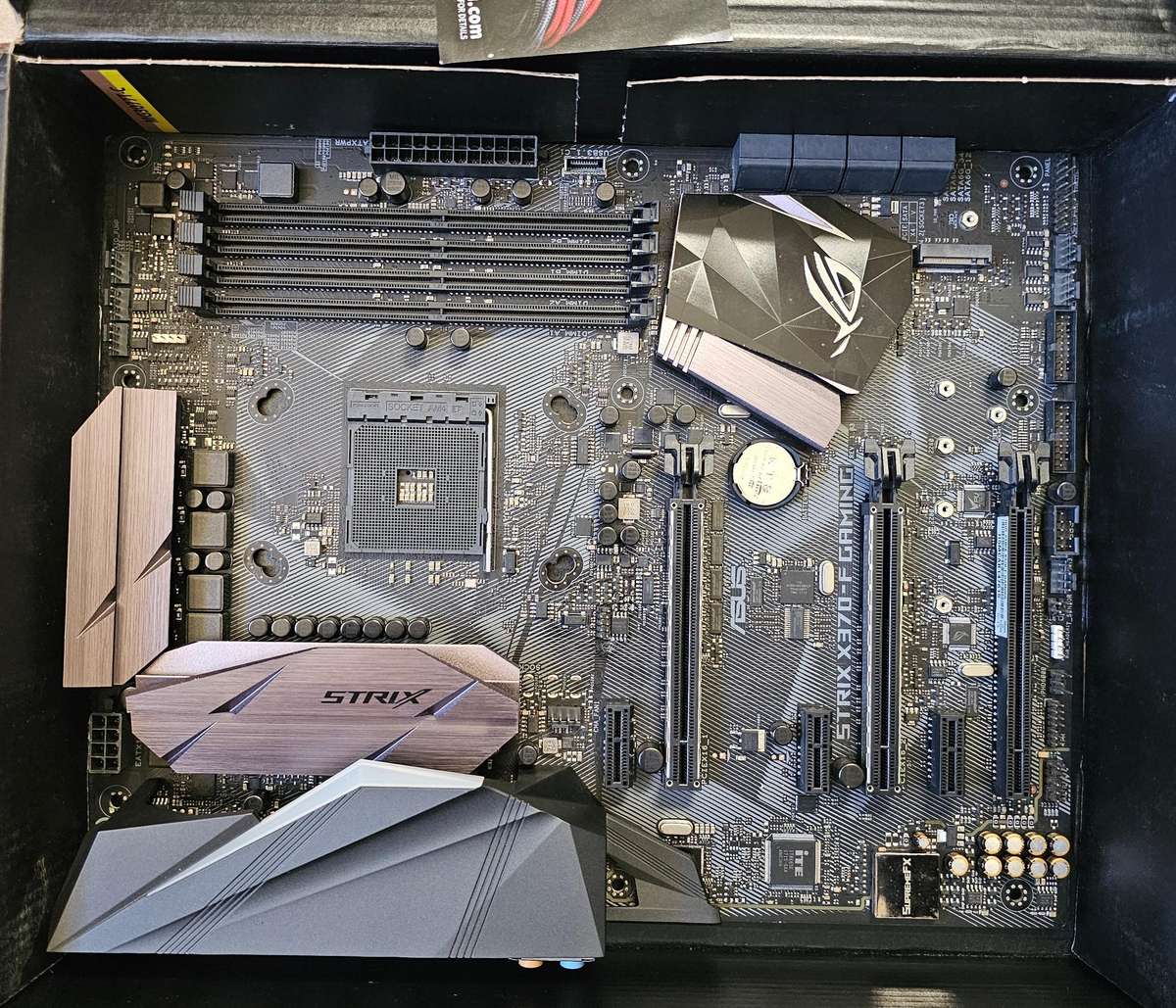 Asus ROG Strix X370-F Gaming Motherboard