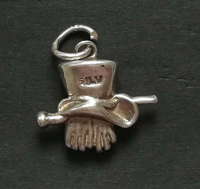 STERLING SILVER CHARM  14X18MM 3.2 GRAMS