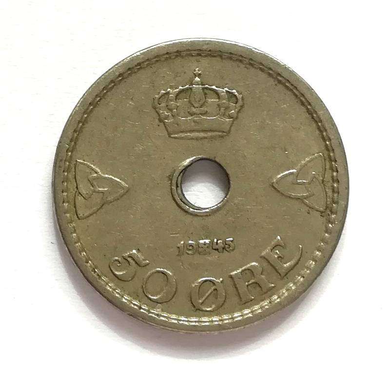 SWEDISH 50 ORE COIN 1945
