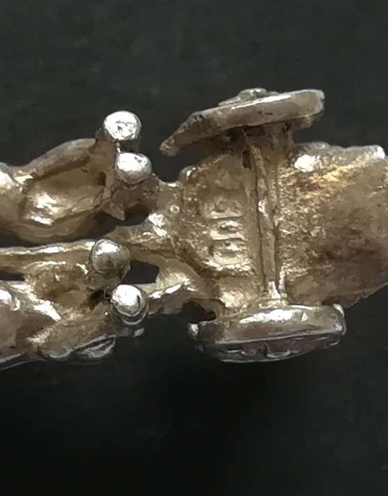 800 SILVER CHARM/PENDANT-CHARIOT 3.9 GRAMS 15X25MM