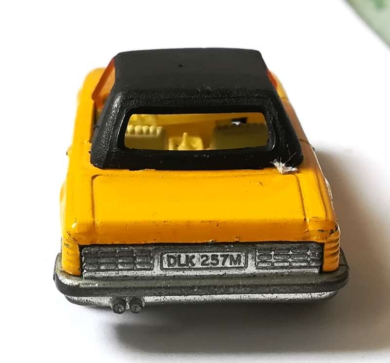 MATCHBOX SUPERFAST NO.6 MERCEDES 350SL 1973