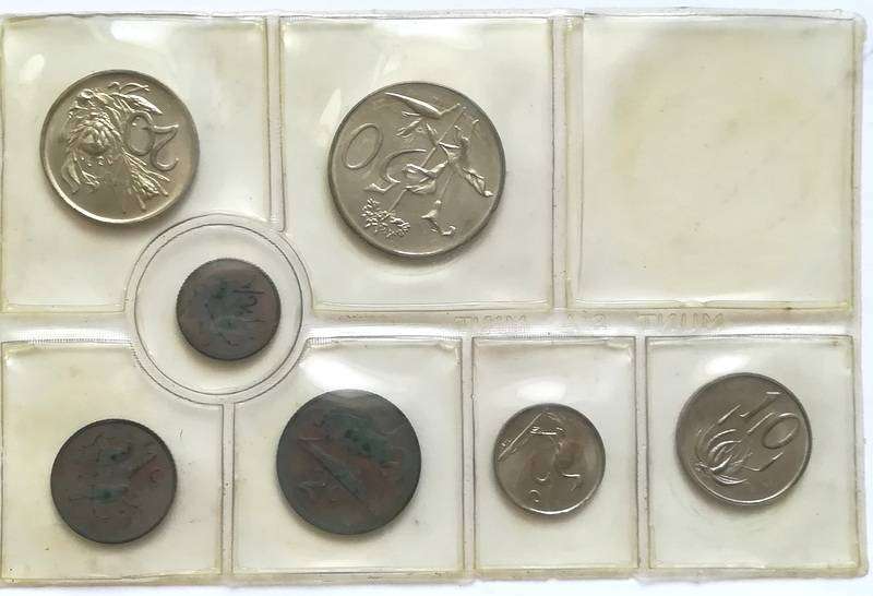 REPUBLIC 1971 MINT PACK *NO R1*