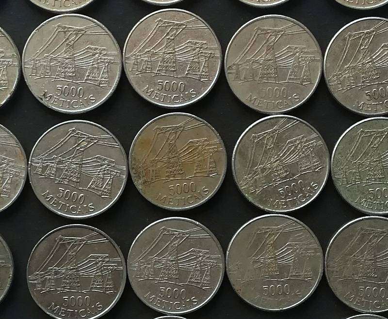 ASSORTED MOZAMBIQUE COINS