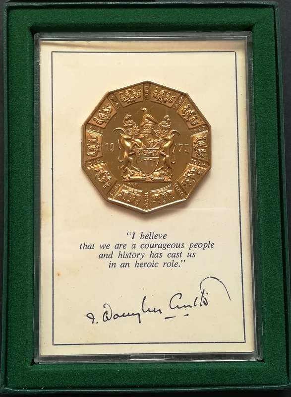 RHODESIA SOLID BRONZE 10TH ANNIVERSARY INDEPENENCE MEDALLION