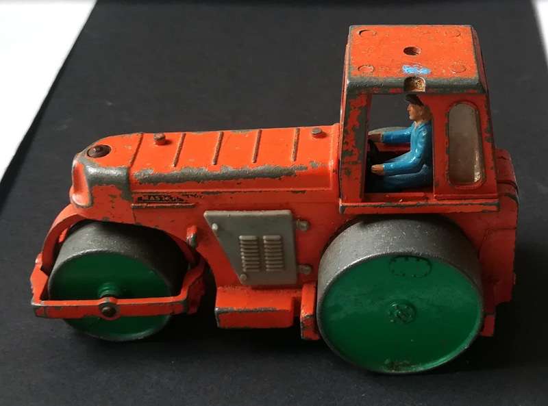 DINKY TOYS 279 - AVELING BARFORD DIESEL ROLLER