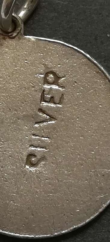 STERLING SILVER 1652-1952 JAN VAN RIEBEECK TERCENTENARY PENDANT 18MM 2.9 GRAMS