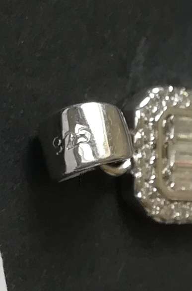 STERLING SILVER AND CRYSTAL PENDANT 8X15MM