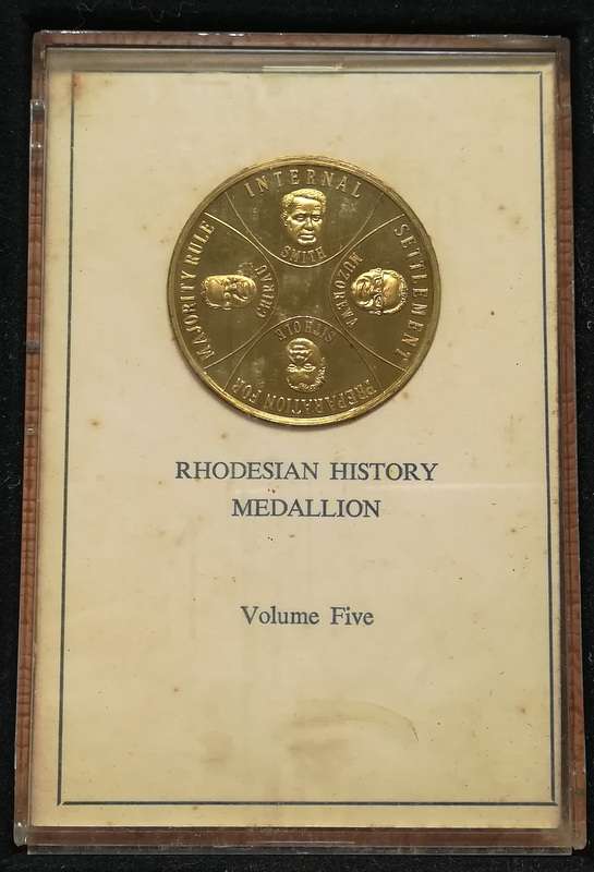 RHODESIAN HISTORY MEDALLION BRONZE VOLUME 5