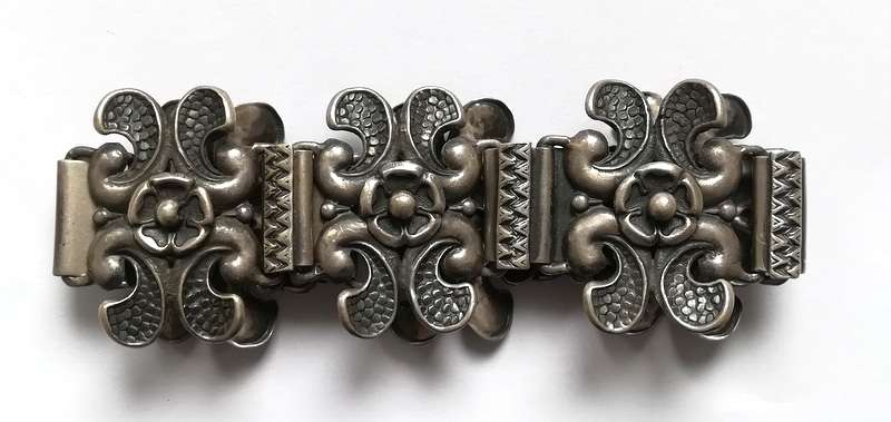 STERLING SILVER BRACELET 180MMX30MM 35 GRAMS