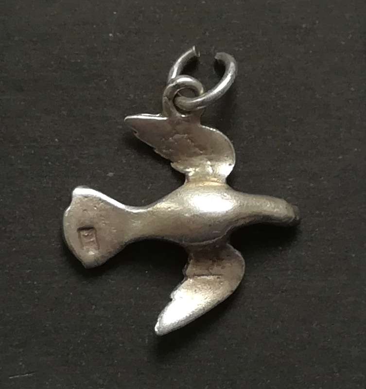 STERLING SILVER CHARM - DOVE 20X20MM 2.2 GRAMS