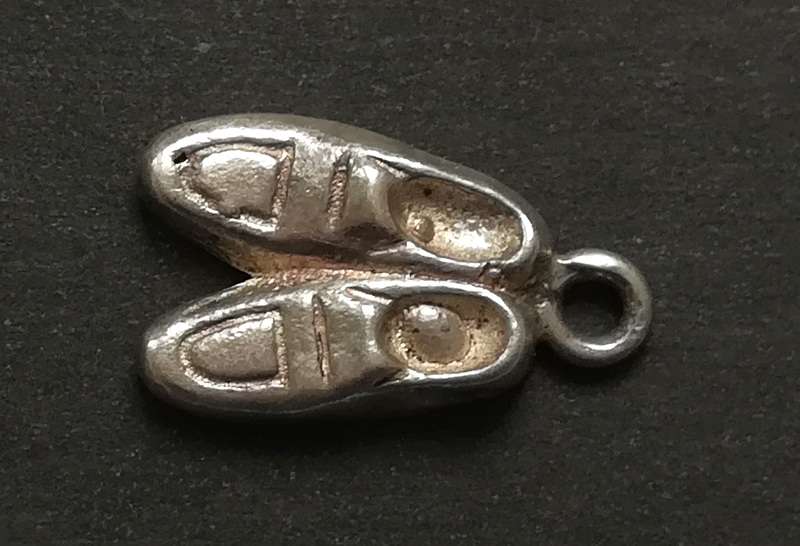 STERLING SILVER CHARM - BALLET SHOES 10X15MM 1.9 GRAMS