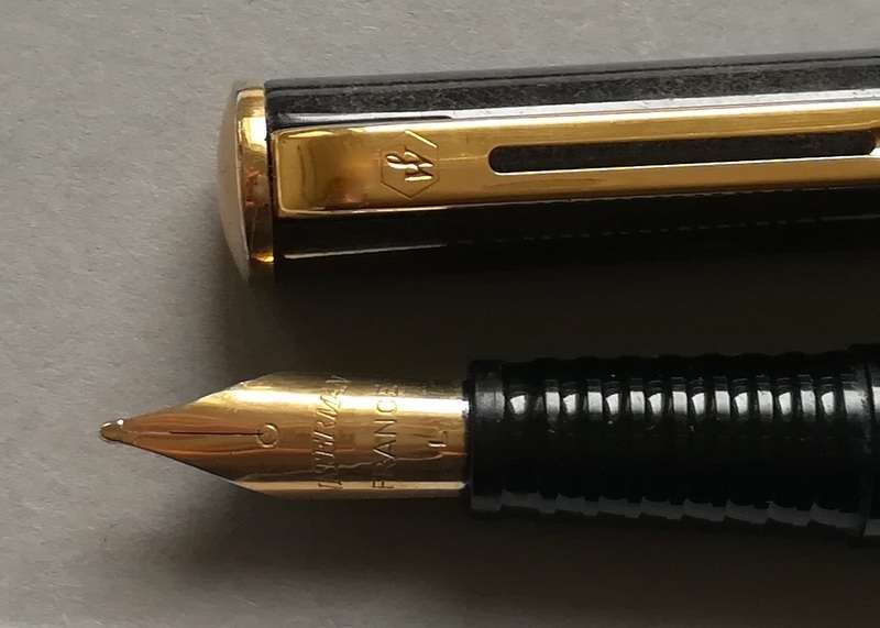 VINTAGE WATERMAN FOUNTAIN PEN WITH MARBLED BARREL *GOLD PLATED NIB - L*