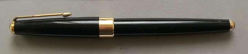 PARKER 17 FOUNTAIN PEN ENGLAND *GOOD USED CONDITION*  SEE PHOTOS