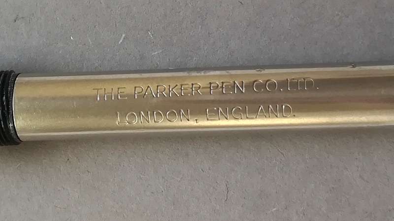 PARKER 17 FOUNTAIN PEN ENGLAND *GOOD USED CONDITION*  SEE PHOTOS