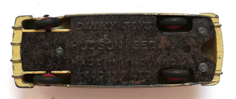 DINKY TOYS 2-TONE HUDSON COMMODOR SEDAN SALOON CAR 1952