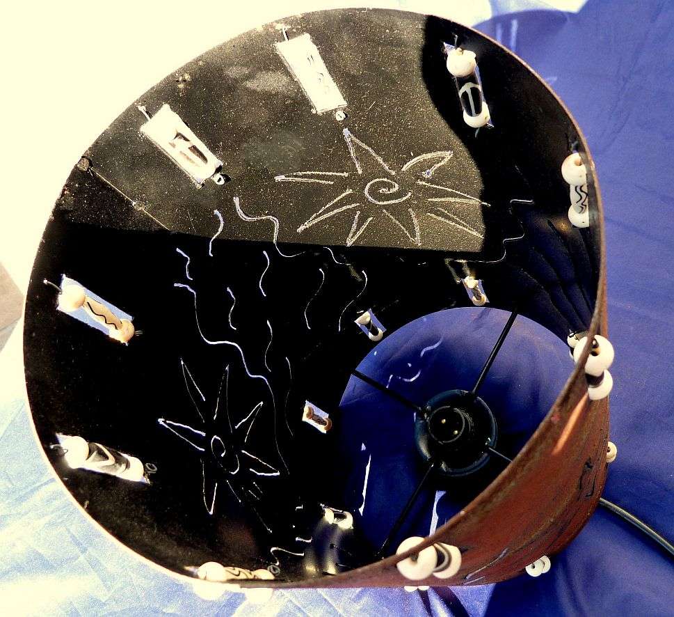 RUSTIC STYLE CEILING LIGHT WITH DECORATION