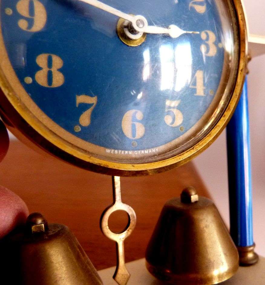 KAISER CLOCK, WESTERN GERMANY. NOT TESTED