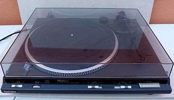TECHNICS TURNTABLE "FG SERVO"