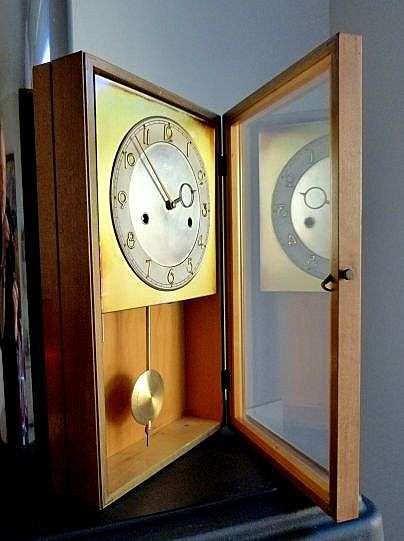 1930. GERMAN KIENZLE WALL CLOCK, EXCELLENT WORKING. STRIKING