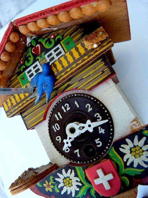 SWISS WALL CLOCK, SWINCING GIRL, MOVING BIRD. PLS SEE DESCRIPTION
