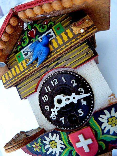 SWISS WALL CLOCK, SWINCING GIRL, MOVING BIRD. PLS SEE DESCRIPTION