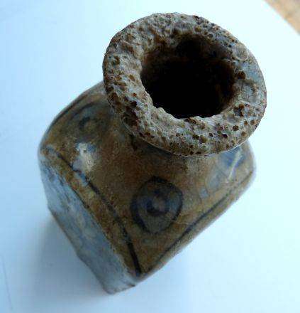 ANTIQUE PERSIAN VASE. QAJAR DYNASTY. 15.-17th Centuries