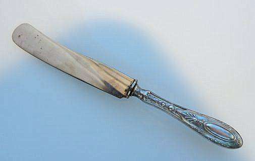 ANTIQUE KNIFE. MARKING 800