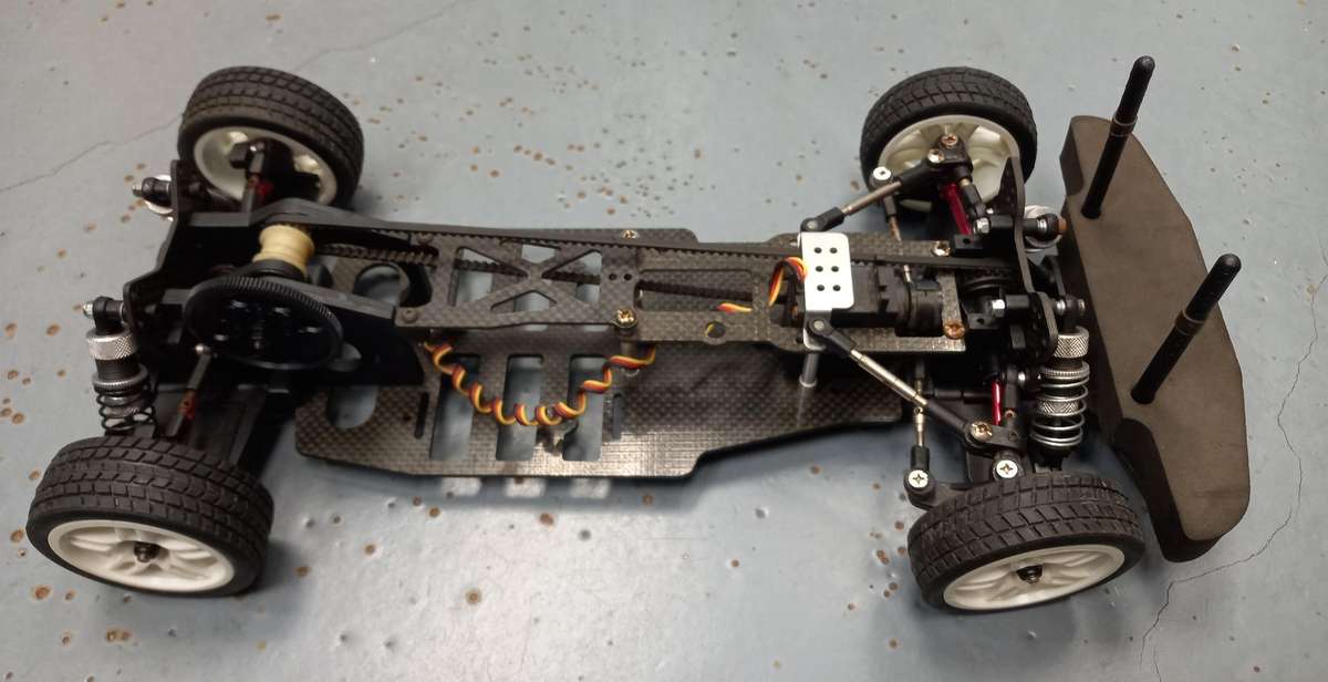 RC EXPRESS 1/10 TOURING CAR ROLLER