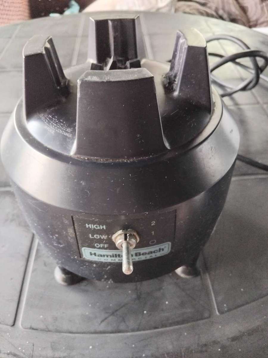 HAMILTON BEACH HBB 908 SA BAR BLENDER ( NO JUG )