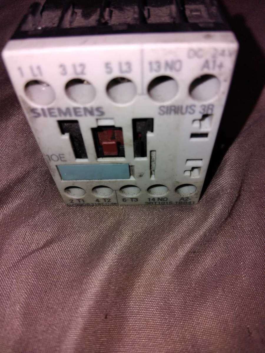 SIEMENS CONTACTOR IEC 60 947 VDE 0660 & SURGE SUPPRESSOR 3RT196-1BB00