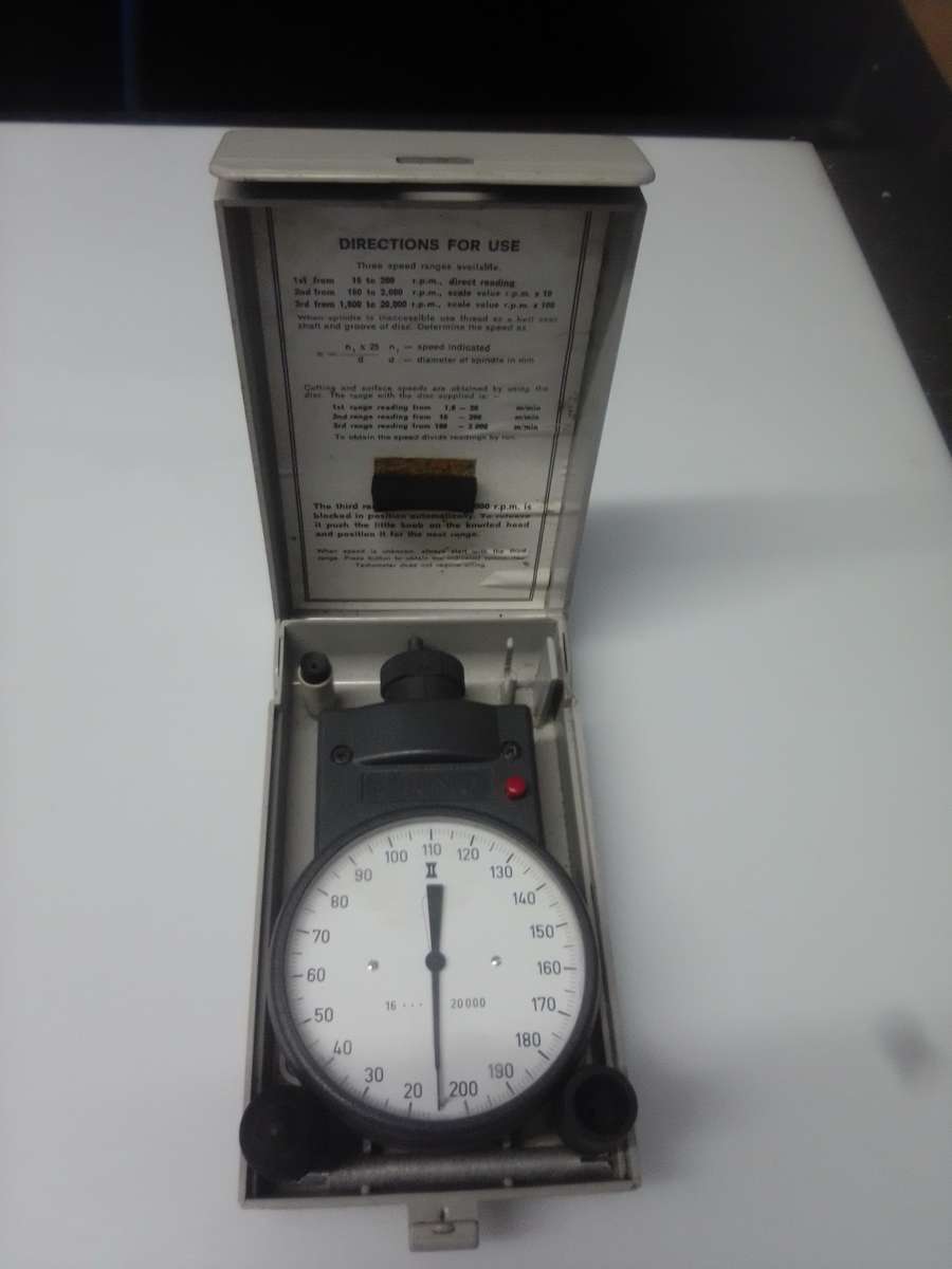 Vintage DEUMO Mechanical Tachometer Kit. Made in Germany. In Original Case.