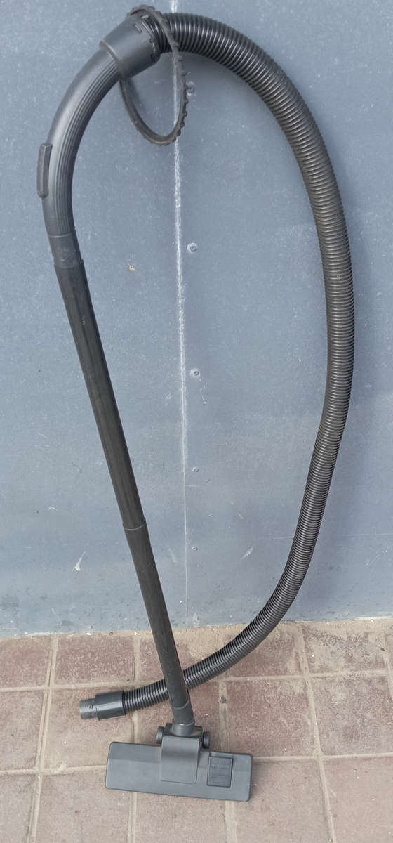 GENESIS CYCLOVAC SPARES : HOSES / EXTENSION PIPES / FLOOR TOOL AND MOTOR SEAL