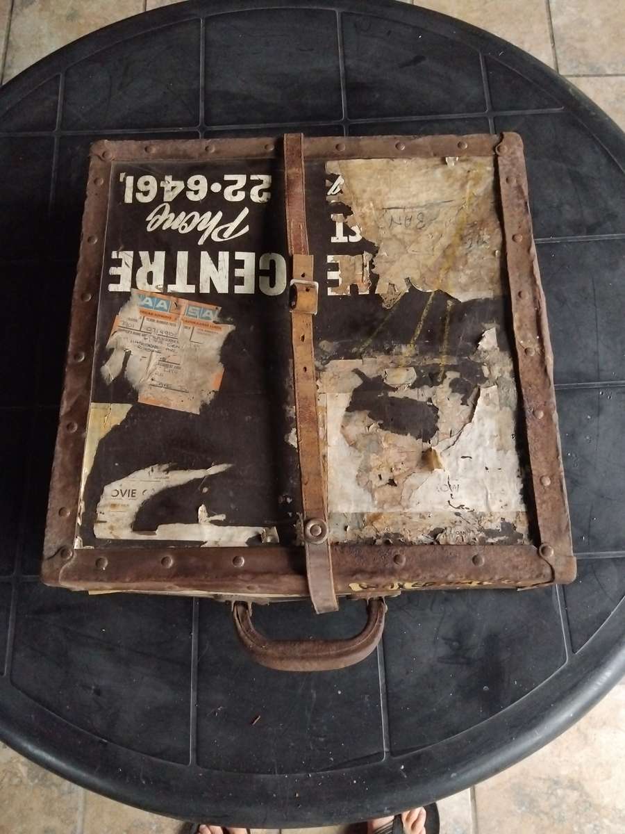 16MM MOVIE REELS IN CASE : THE SCAR ( 1976 )