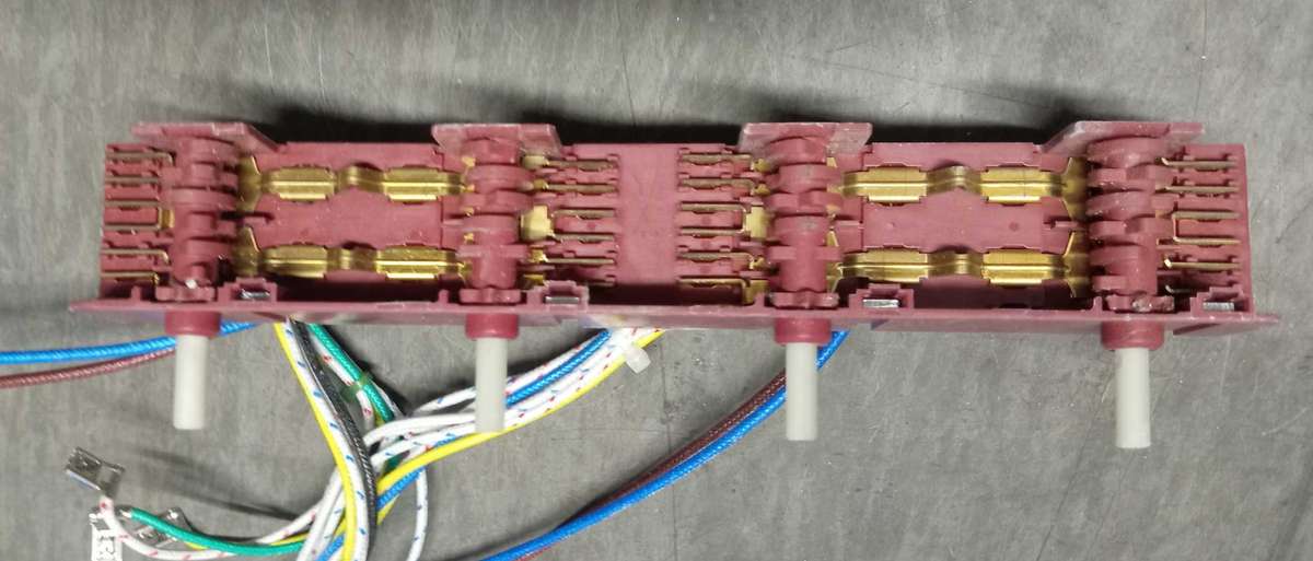 KIC / WHIRLPOOL STOVE PLATE HEAT CONTROL SWITCH. PART NO : 4619-615-08871.