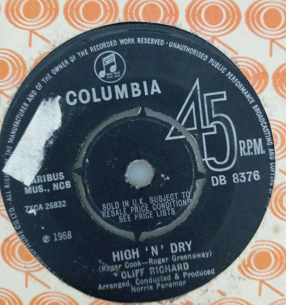 SEVEN SINGLES. CLIFF RICHARD / THE SHADOWS.