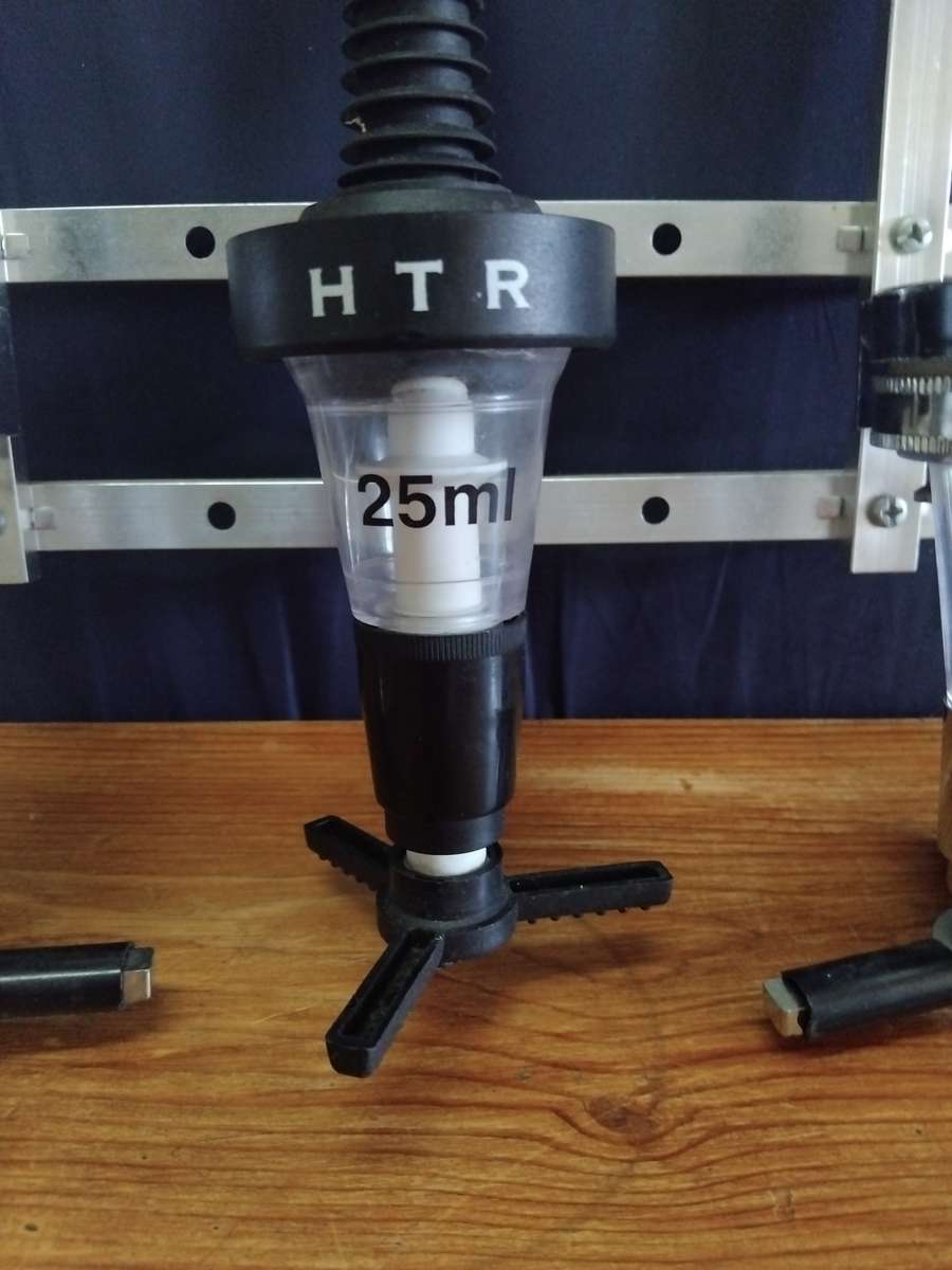 Bar Accessories :  Optics and Bracket. Triple Optic.