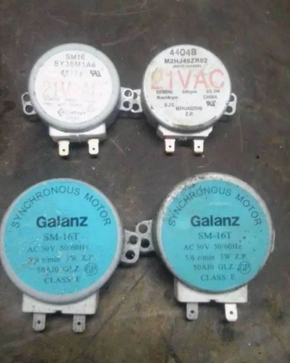 MICROWAVE SYNCHRONOUS TURNTABLE MOTORS. 21 & 30 VAC. ( TOTAL OF 4 )