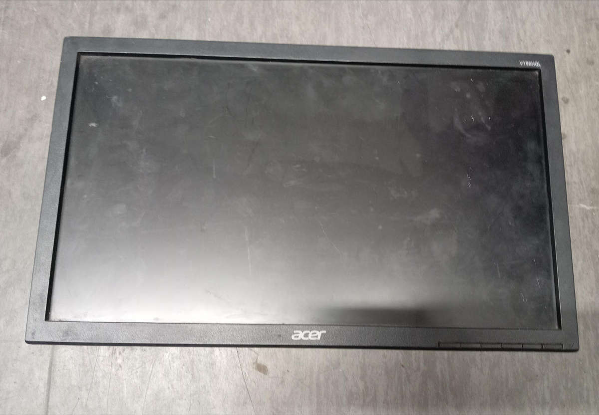 ACER V196HQL MONITOR. DAMAGED SCREEN. COMPONENTS WORKING.